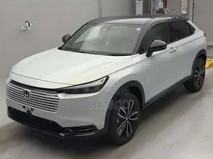 Honda Vezel Z Play Moonroof 2026 SUV Brand New