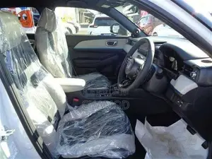 Honda Vezel Z Play Moonroof 2026 SUV Brand New