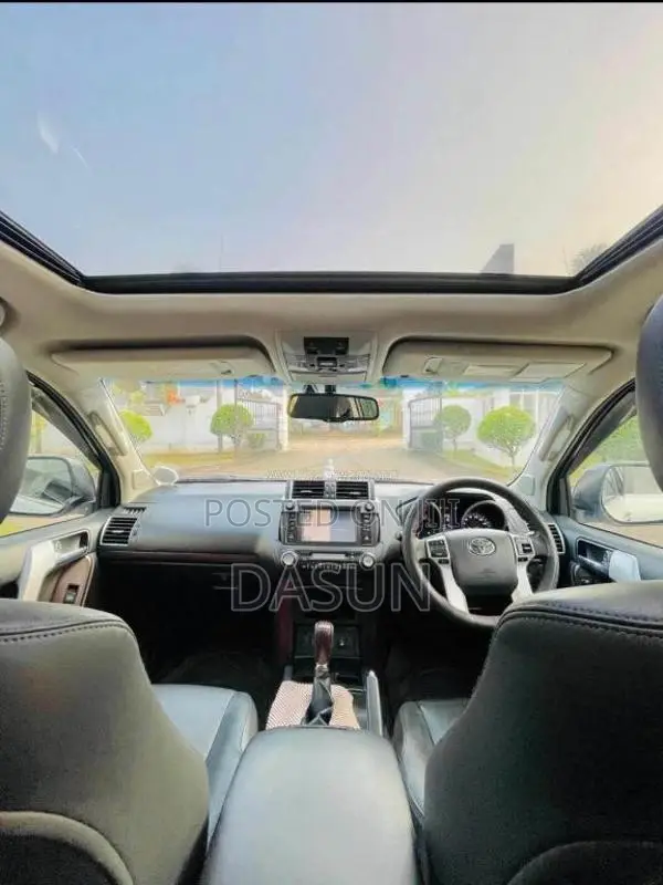 Toyota Land Cruiser Prado 150 2015 SUV (Used)