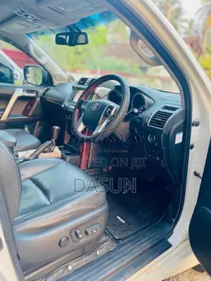 Toyota Land Cruiser Prado 150 2015 SUV (Used)