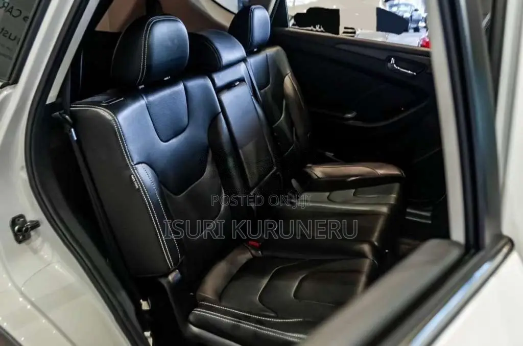 DFSK Glory I-Auto 2022 SUV (Used)