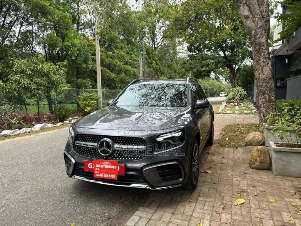 Mercedes-Benz GLB 180 2024 SUV Unregistered (Recondition)