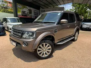 Land-Rover Discovery 4 S SDV6 2015 SUV (Used)