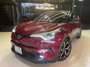 Toyota CHR TURBO 2018 SUV (Used)