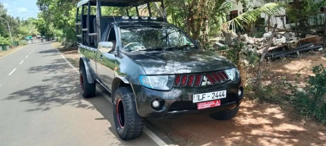 Mitsubishi Mitsubishi 2008 SUV (Used)