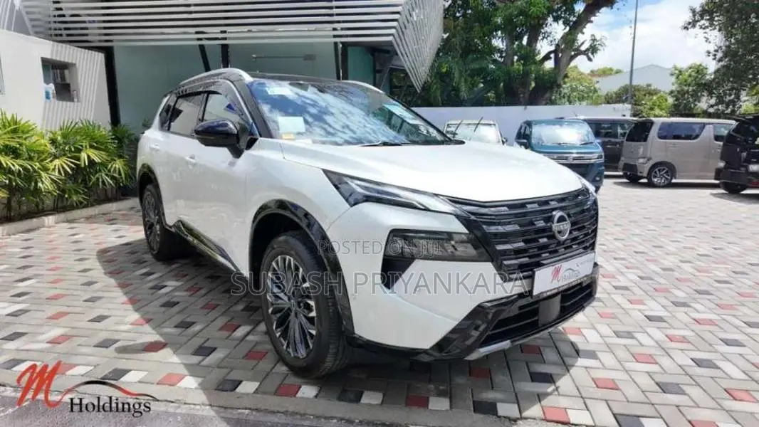 Nissan X-Trail G E-4ORCE 2026 SUV Unregistered (Recondition)