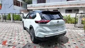 Nissan X-Trail G E-4ORCE 2026 SUV Unregistered (Recondition)