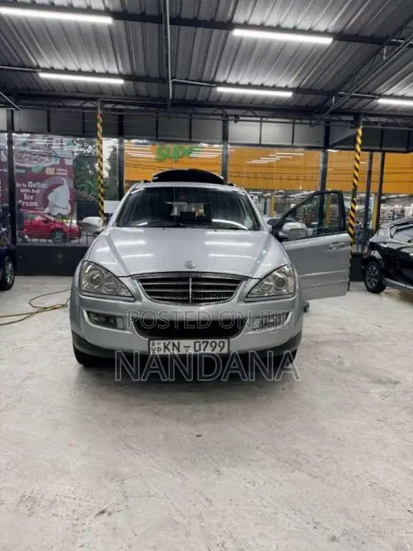 Micro Kyron 2011 SUV (Used)