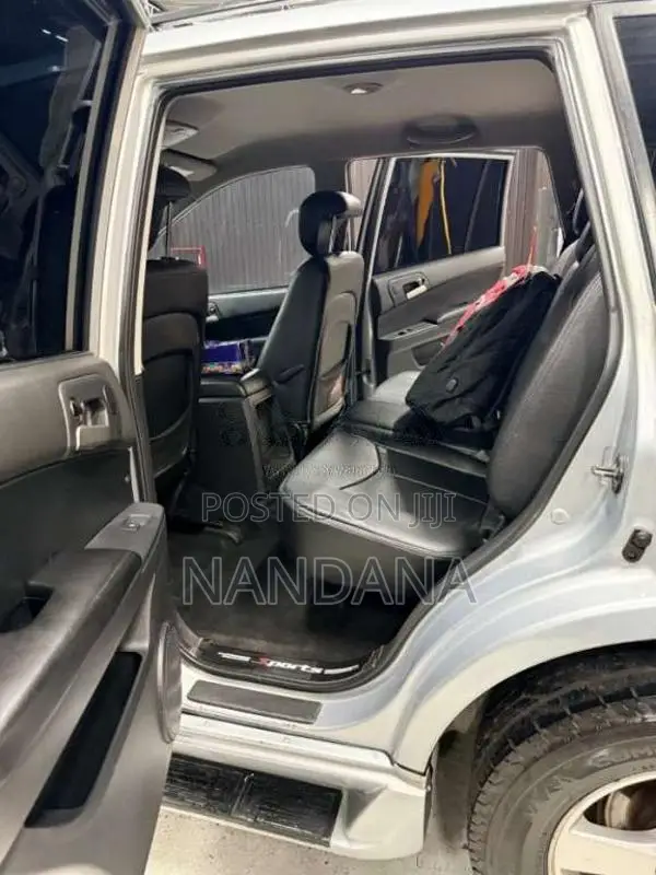Micro Kyron 2011 SUV (Used)