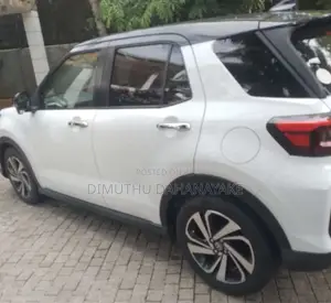 Toyota Raize 2020 SUV (Used)