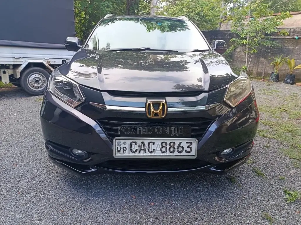 Honda Vezel Z 2013 SUV (Used)