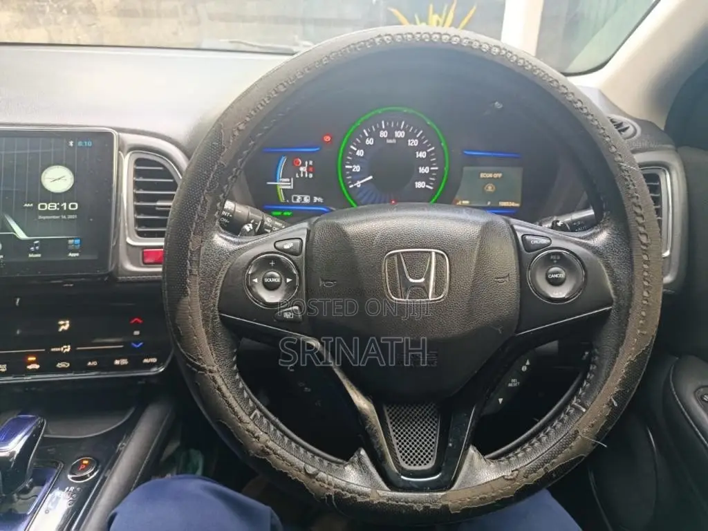 Honda Vezel Z 2013 SUV (Used)