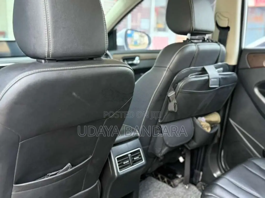 DFSK Glory I-Auto 2024 SUV (Used)