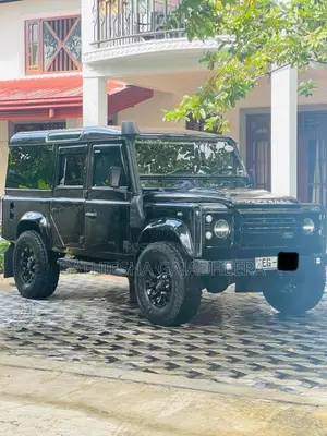 Land-Rover Defender 110 1985 SUV (Used)