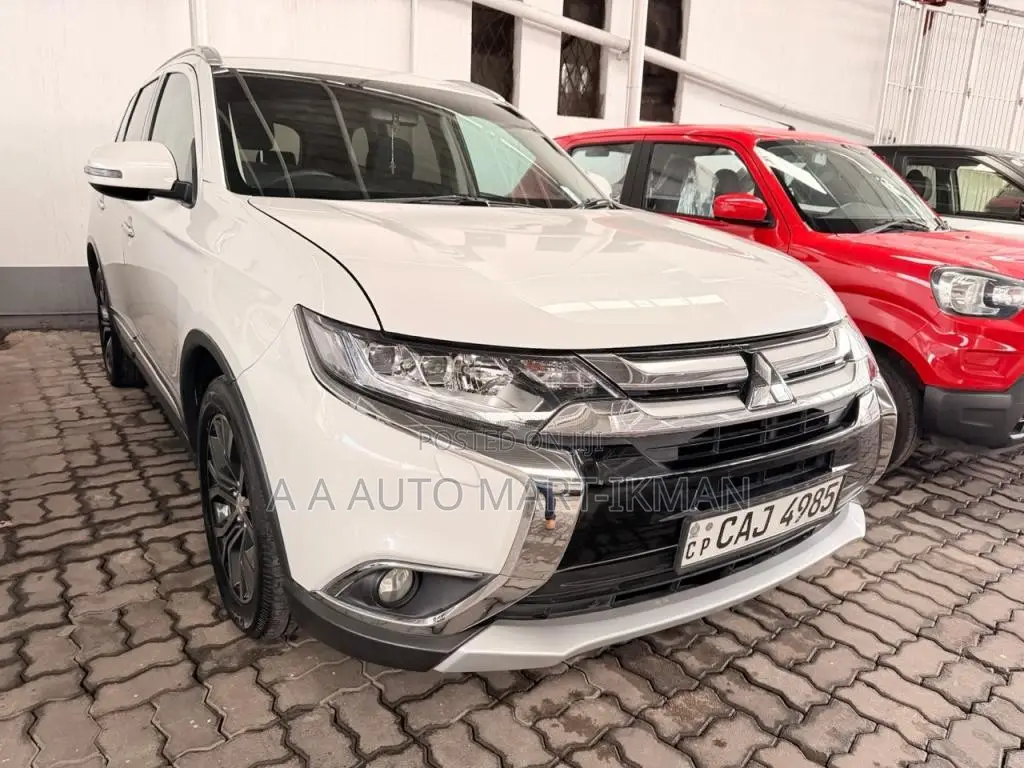 Mitsubishi Outlander 2015 SUV (Used)