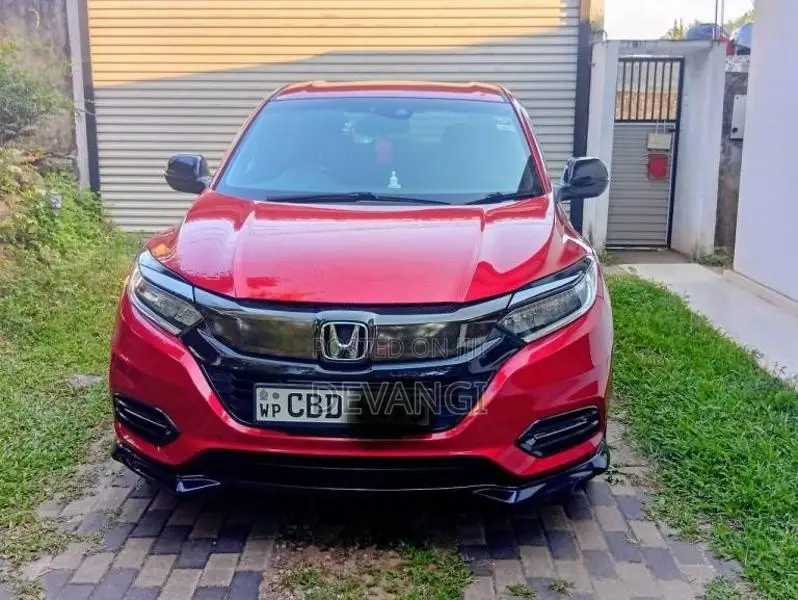 Honda VEZEL RS SENSING LED 2018 SUV (Used)