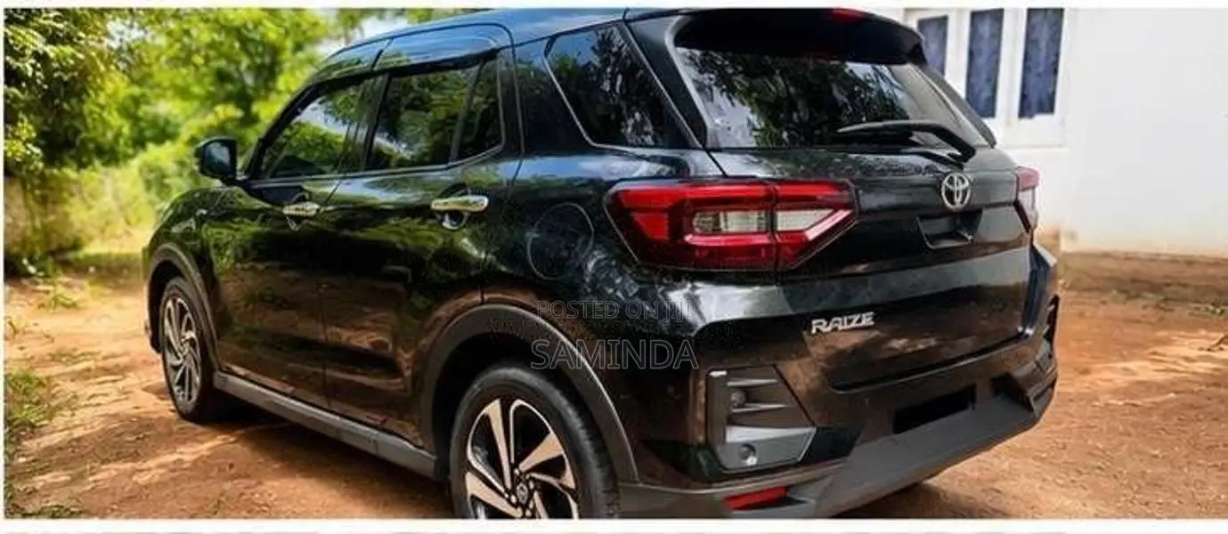 Toyota Raize 2023 SUV (Used)