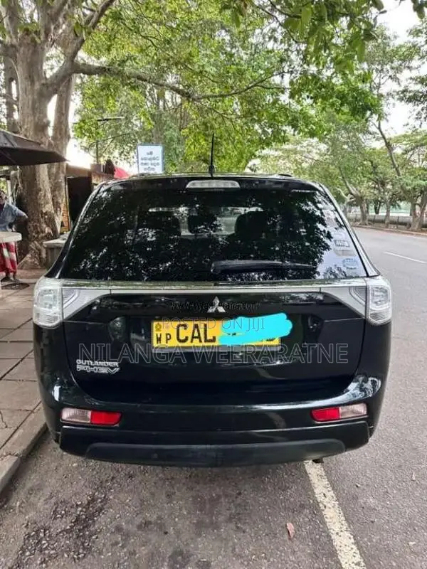 Mitsubishi Outlander 2014 SUV (Used)