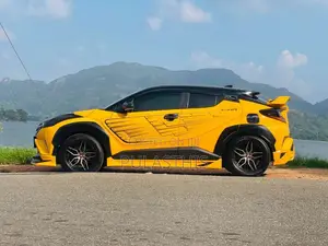 Toyota CHR NGX50 2019 SUV (Used)