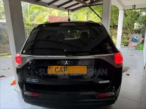 Mitsubishi Outlander 2013 SUV (Used)