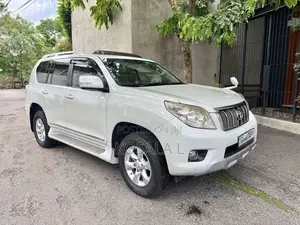 Toyota Land Cruiser Prado TRJ 150 2010 SUV (Used)