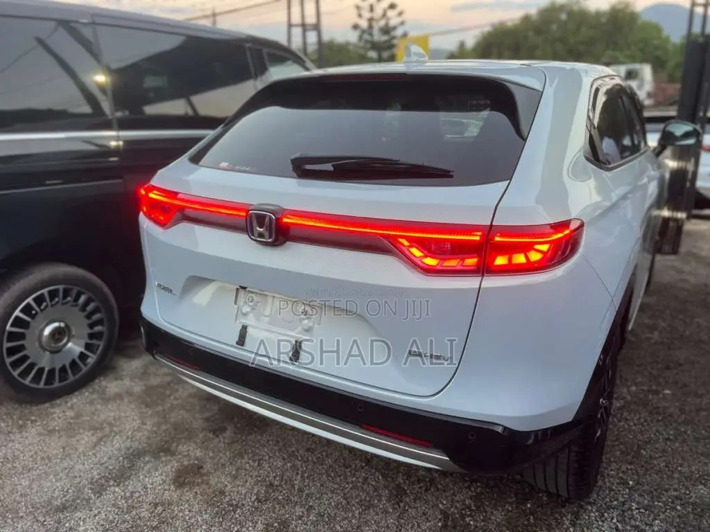 Honda Vezel Z 2024 SUV Unregistered (Recondition)