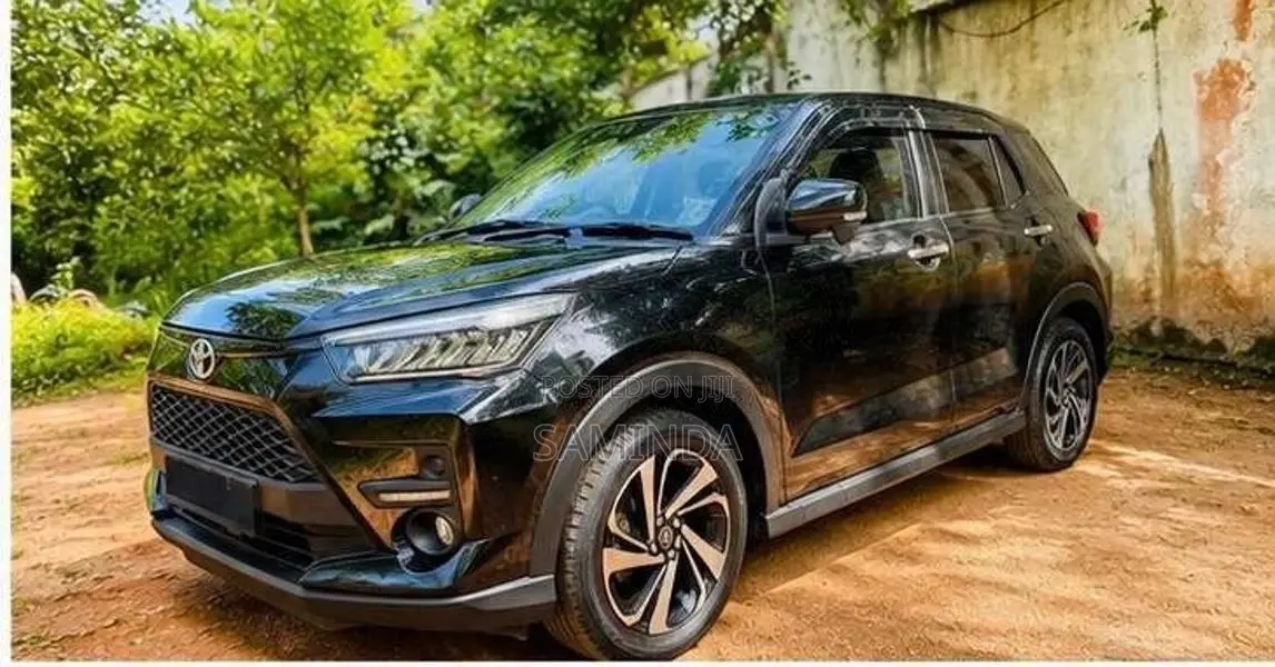 Toyota Raize 2023 SUV (Used)