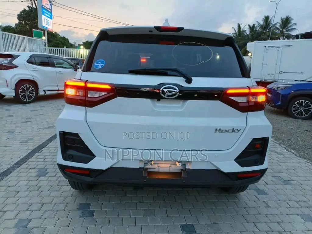 Daihatsu ROCKY 2025 SUV Unregistered (Recondition)