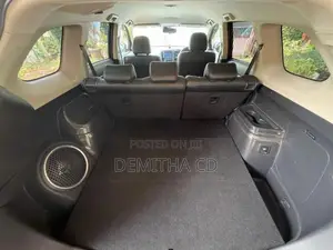 Mitsubishi Outlander PHEV Gnavi 2014 SUV (Used)