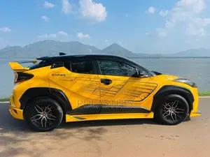 Toyota CHR NGX50 2019 SUV (Used)