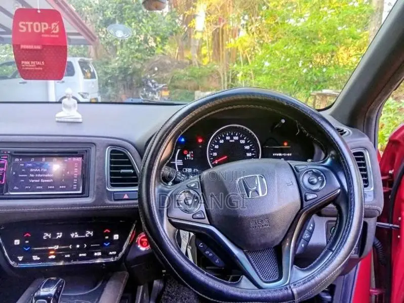 Honda VEZEL RS SENSING LED 2018 SUV (Used)