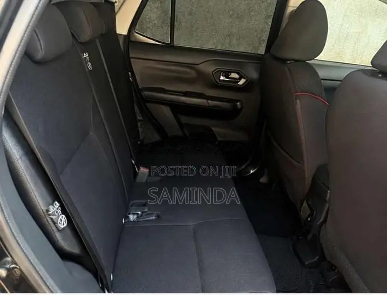 Toyota Raize 2023 SUV (Used)