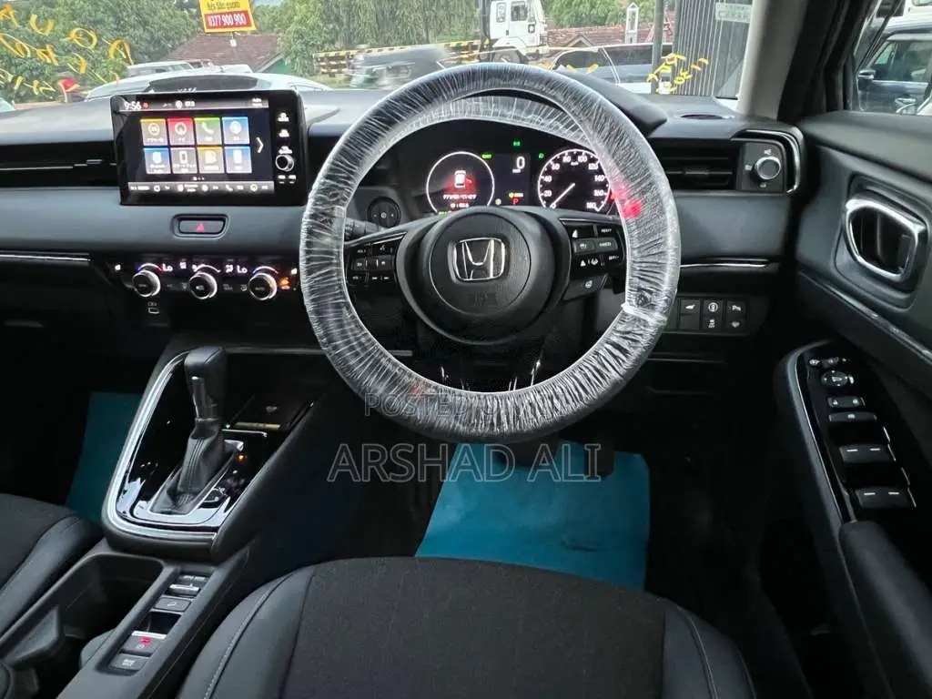 Honda Vezel Z 2024 SUV Unregistered (Recondition)