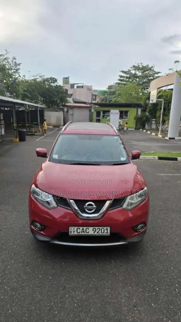 Nissan X-Trail 2014 SUV (Used)