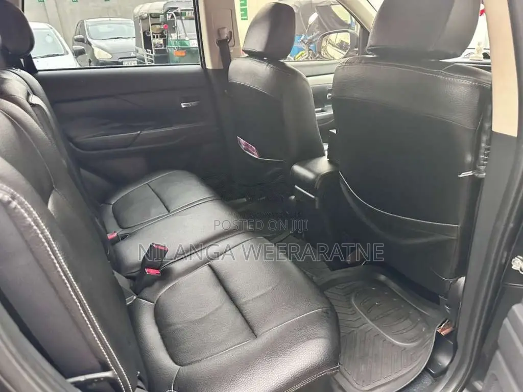 Mitsubishi Outlander 2014 SUV (Used)