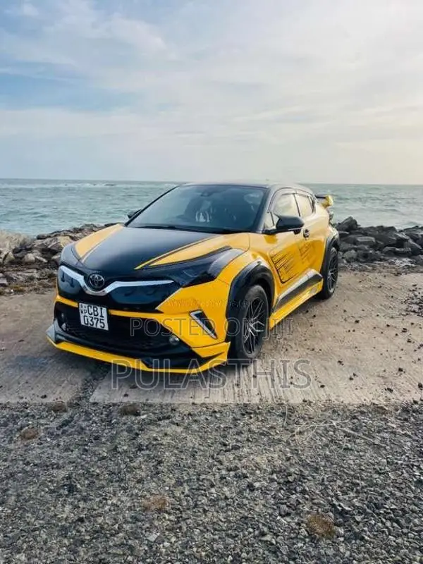 Toyota CHR NGX50 2019 SUV (Used)