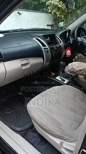 Mitsubishi Montero 2012 SUV (Used)