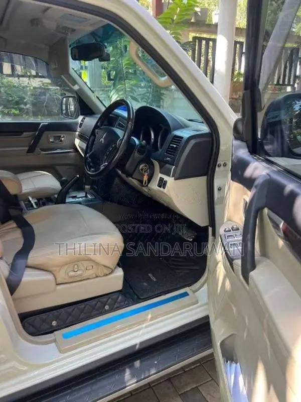 Mitsubishi Montero 2015 SUV (Used)