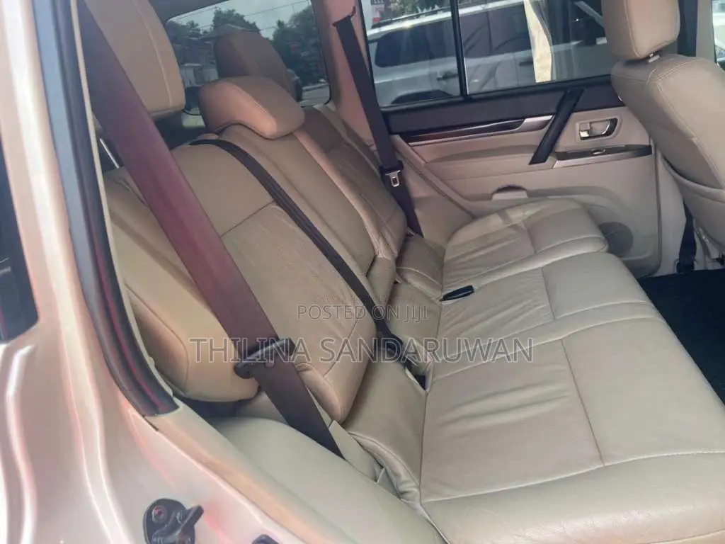 Mitsubishi Montero 2015 SUV (Used)