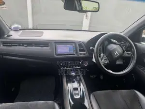Honda Vezel 2016 SUV (Used)