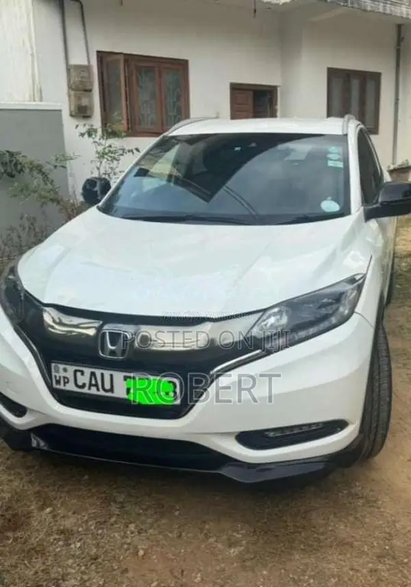 Honda Vezel 2016 SUV (Used)