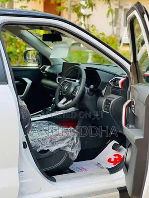 Toyota Raize Hybrid 2026 SUV Unregistered (Recondition)