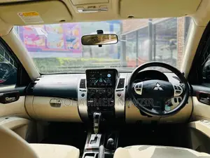 Mitsubishi Montero Sport 2012 SUV (Used)