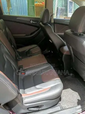 DFSK Glory 2019 SUV (Used)