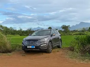 Hyundai Santa Fe 2012 SUV (Used)