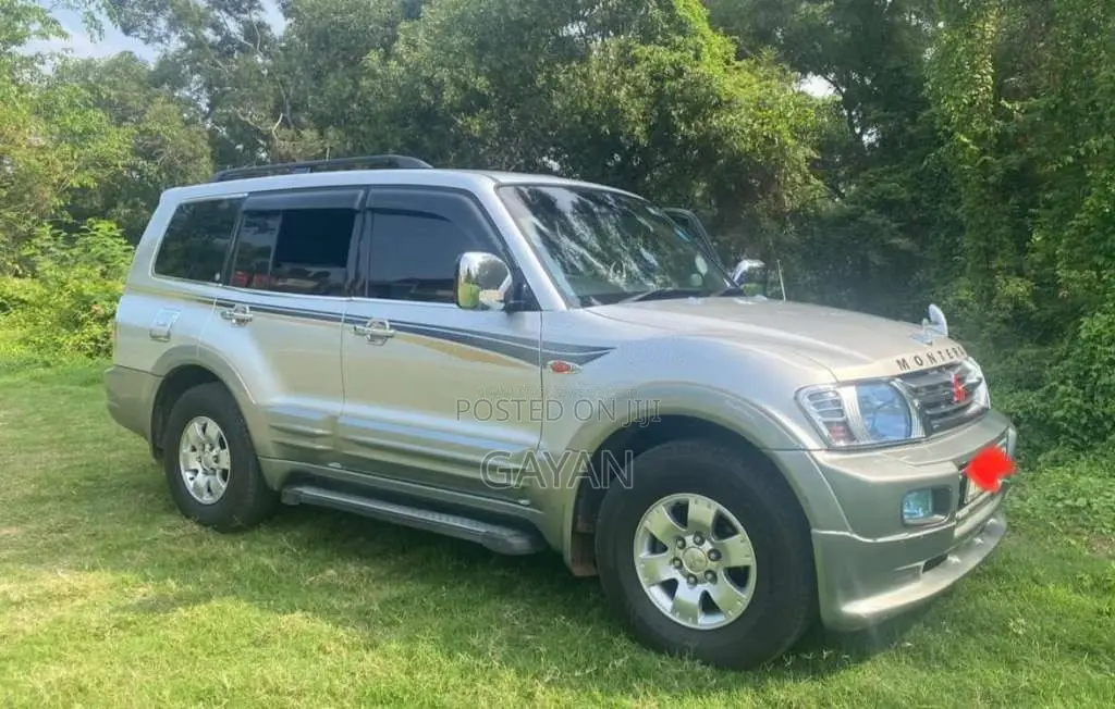Mitsubishi Montero V6 2000 SUV (Used)