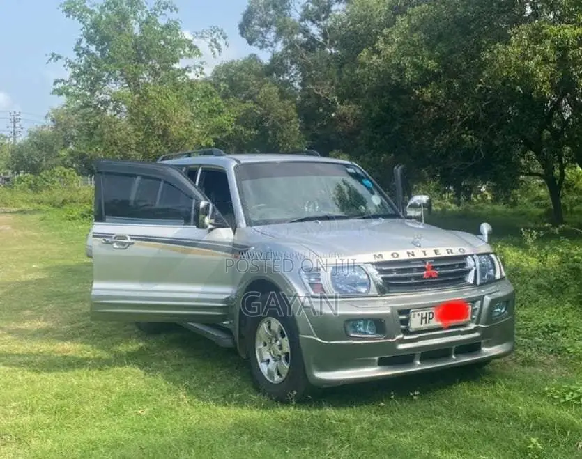 Mitsubishi Montero V6 2000 SUV (Used)