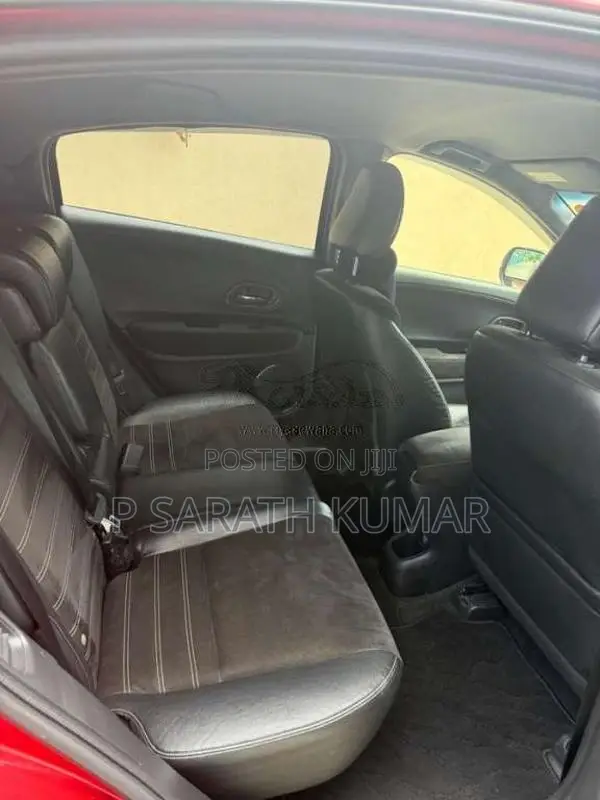 Honda Vezel Rs 2016 SUV (Used)