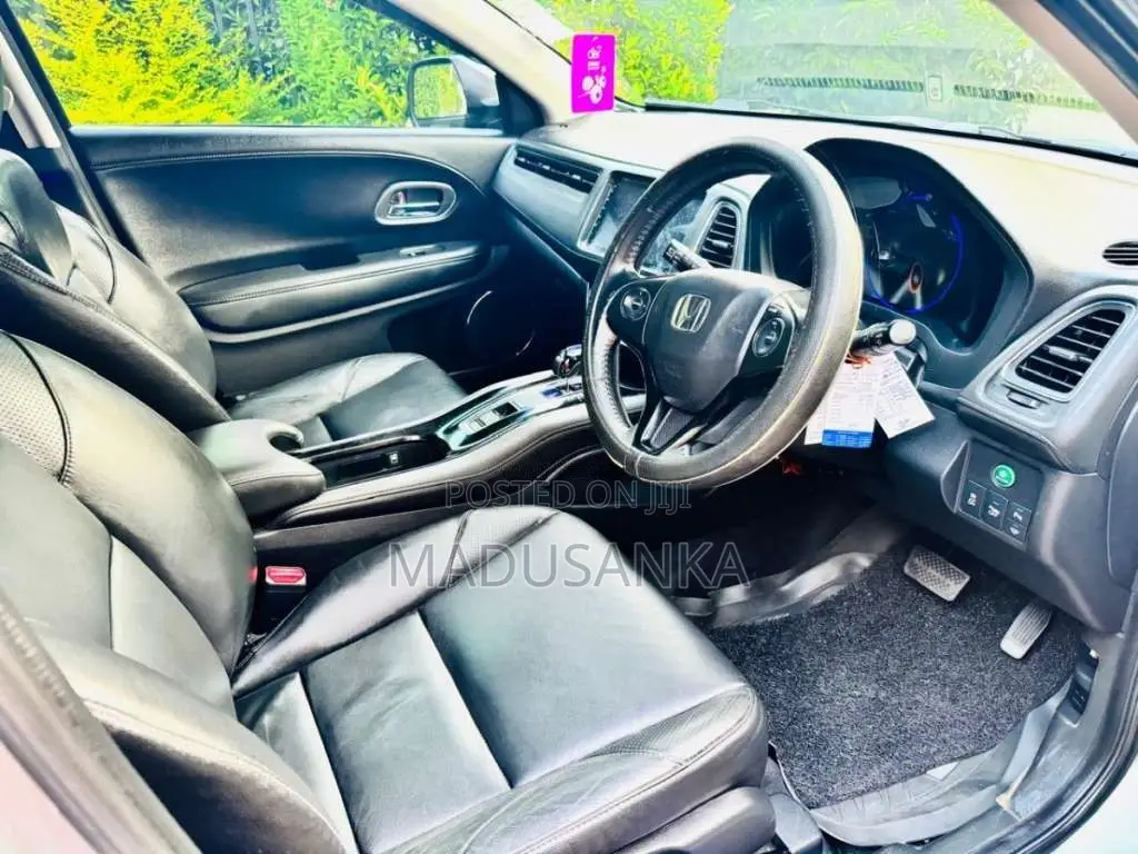 Honda Vezel 2014 SUV (Used)