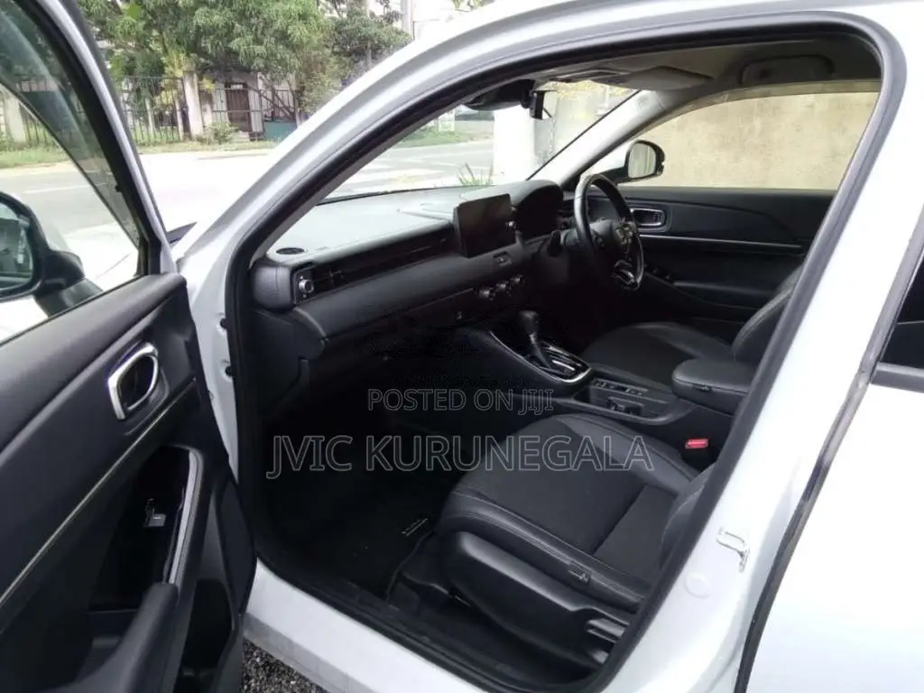 Honda Vezel Z Sunlight 2023 SUV Unregistered (Recondition)